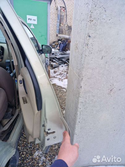 Задняя правая дверь форд ескейп 2005 ford escape