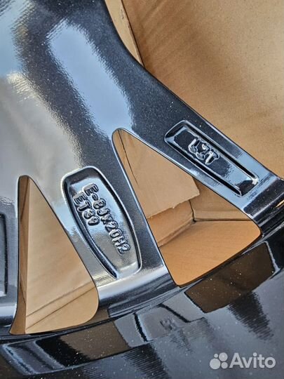 Оригинальный кoмплeкт диcков аudi R20 A6 А7 А8 Q5