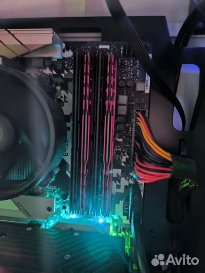 Оперативная память XPG D10 16GB 2 плашки