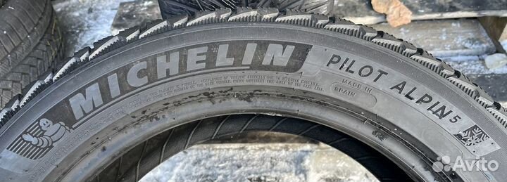 Michelin Pilot Alpin 5 235/50 R18