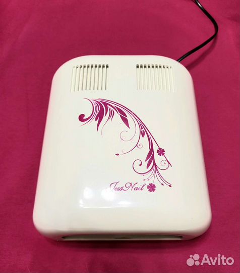 Уф лампа для ногтей