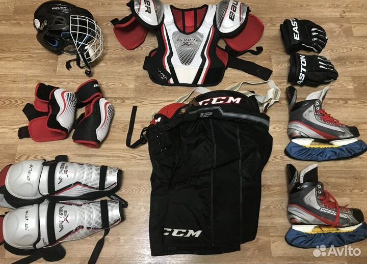 Снаряжение для хоккея с шайбой