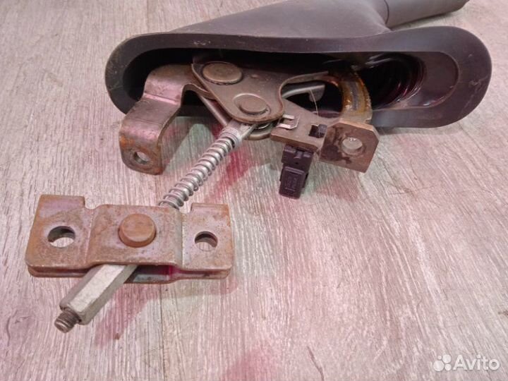 Рычаг стояночного тормоза Fiat Punto 188 A5.000