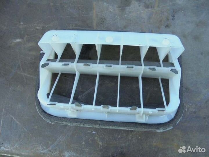 Клапан вентиляции салона Toyota Corolla Fielder