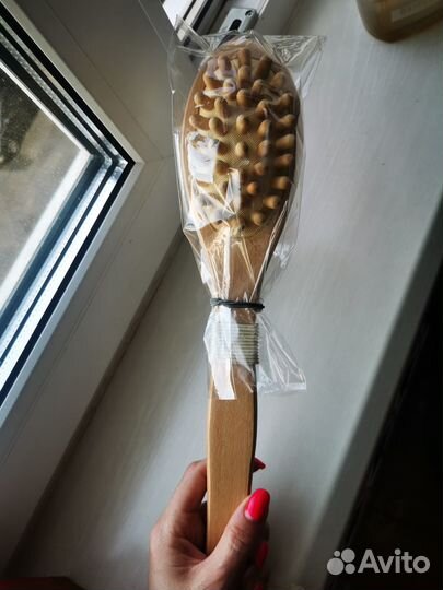 Двусторонняя щетка для сухого массажа новая