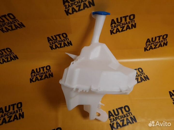 Бачок омывателя Kia Rio 3 2011-2017 под датчик