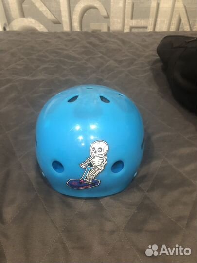 Шлем для трюкового самоката