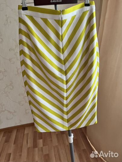 Женский костюм