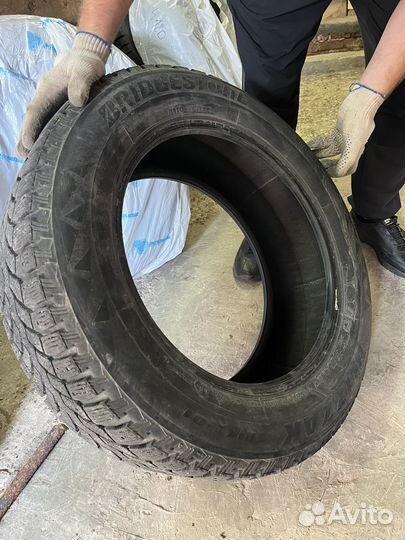 Ironman RB-12 NWS 2.25/60 R17 49