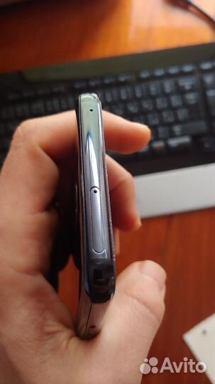 LG G7 ThinQ, 4/64 ГБ