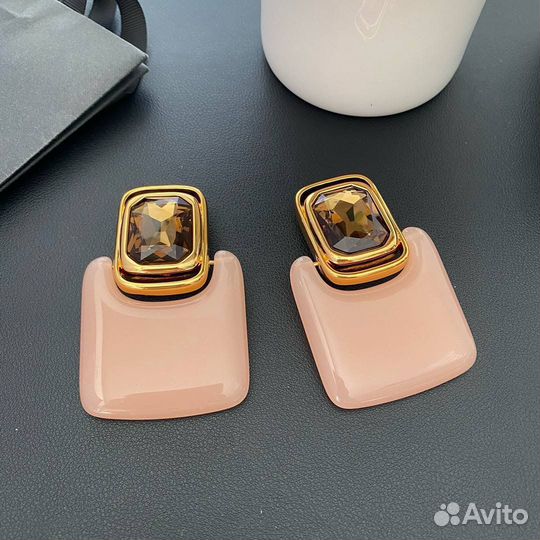 Клипсы Saint laurent