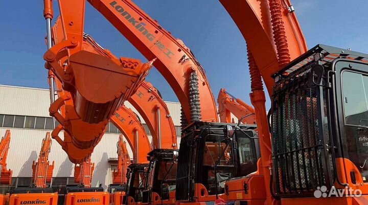 Гусеничный экскаватор Lonking CDM6550, 2023
