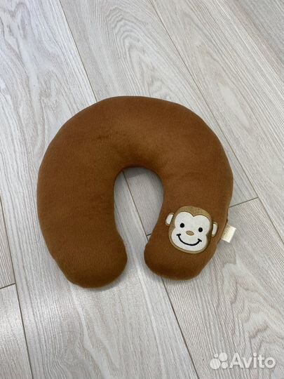 Подушка для путешествий