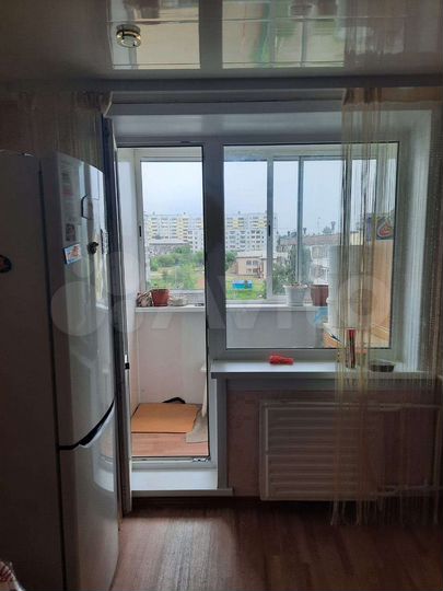 2-к. квартира, 52 м², 4/5 эт.