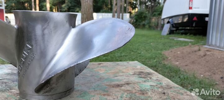 Гребной винт suzuki df175 3*14 3/4*23R