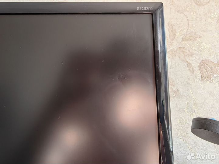 Samsung 24 дюйма s24D300H