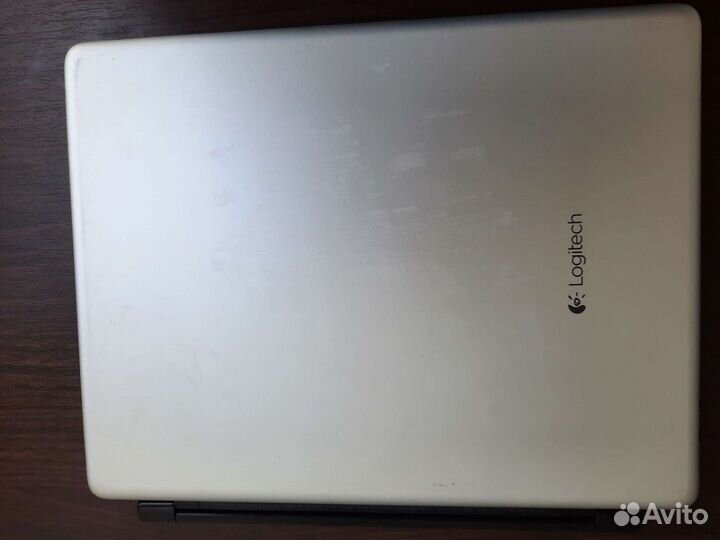 Клавиатура logitech для iPad 3