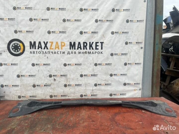 Жабо Ford Focus 3 2011