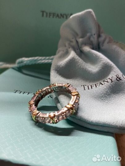 Tiffany кольцо