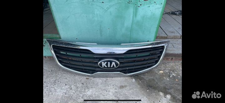 Решетка радиатора kia sportage 3