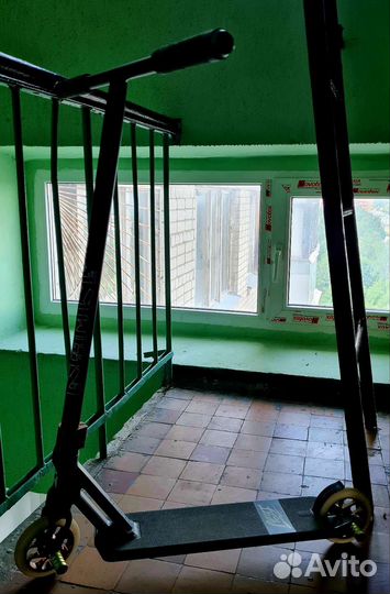 Трюковой самокат