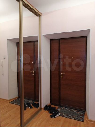 2-к. квартира, 69,9 м², 1/4 эт.