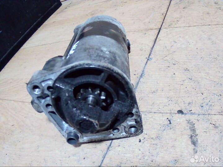 Стартер Chrysler Voyager 4 04727313AA