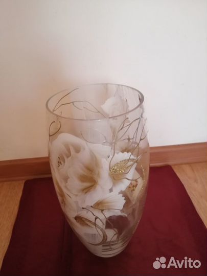 Красивые вазы фирмы Виком и Феникс