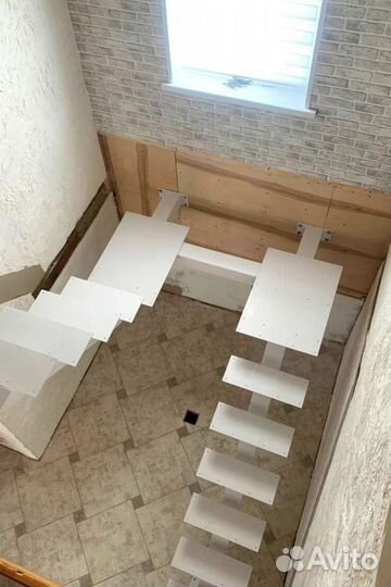 Металлокаркас для лестницы 