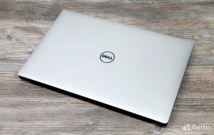 Dell XPS 15 9560