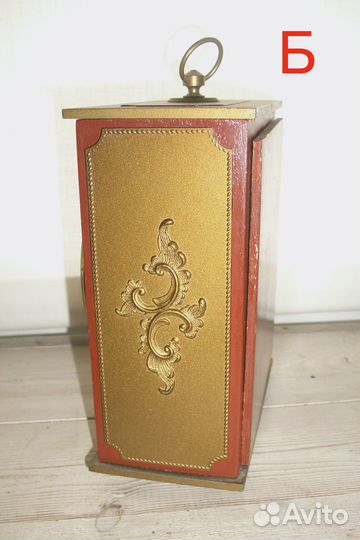 Настольные кварцевые часы Янтарь СССР