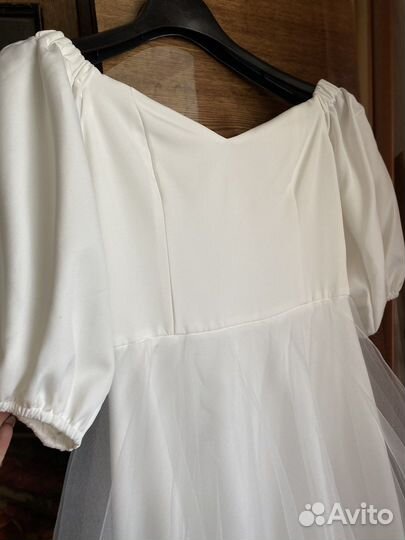 Свадебное платье