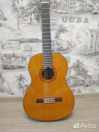 Классическая гитара yamaha c40