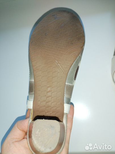 Босоножки Pitillos 39р