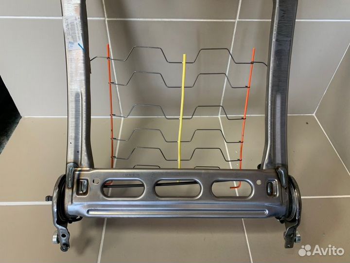 Каркас спинки сиденья передний левый Renault