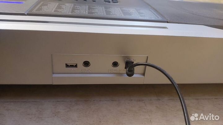 Электронный синтезатор supra (japan) SKB-610U