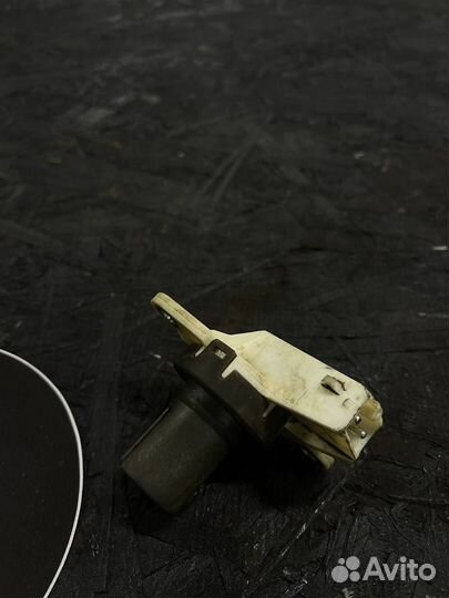 Датчик скорости е34