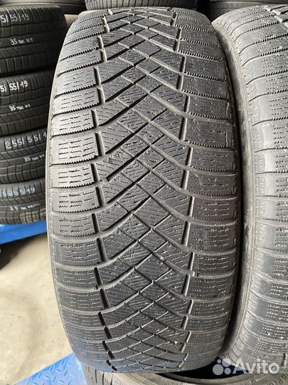 Pirelli Ice Zero FR 235/55 R19 105H