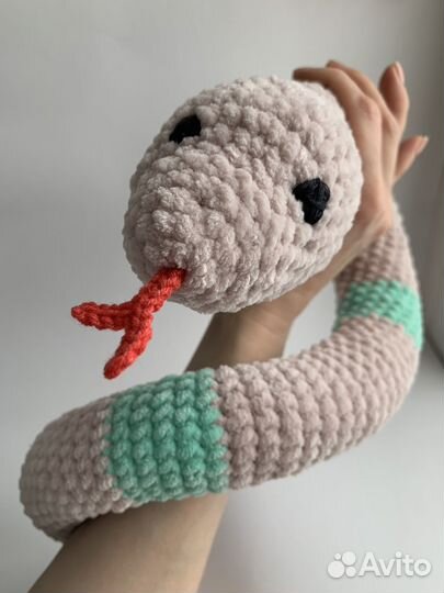Вязаные игрушки ручной работы