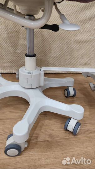 Ортопедический стул для школьника Дуорест