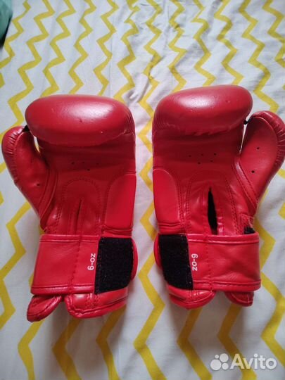 Боксерские перчатки