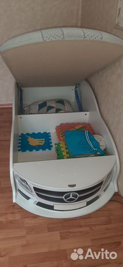 Кровать машина Mercedes