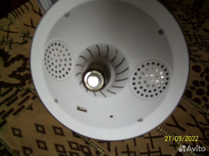 Цветомузыкальные блютуз колонки (новые)