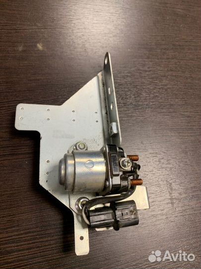 Реле свечей накала Mitsubishi Pajero 4 3.2D 2007