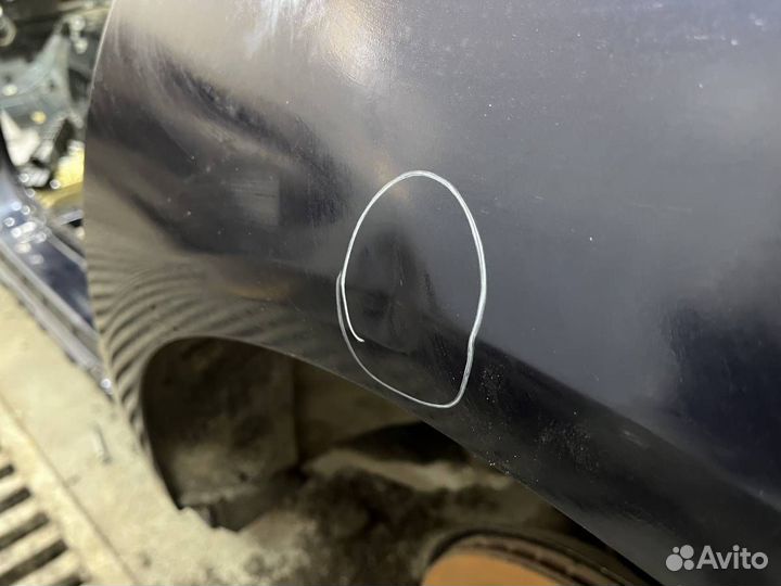 Крыло заднее левое BMW 7-Series