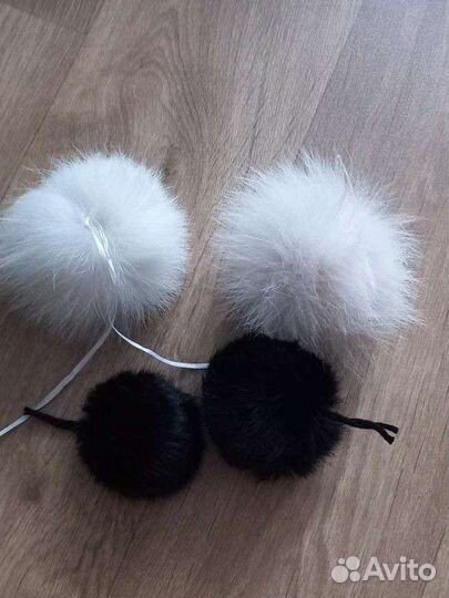 За 4 шт. Помпоны, натуральные