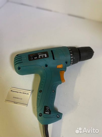 Шуруповерт Bort BSM-250