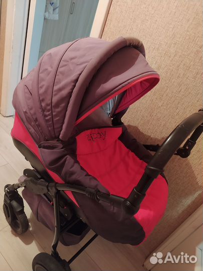 Коляска для новорожденных