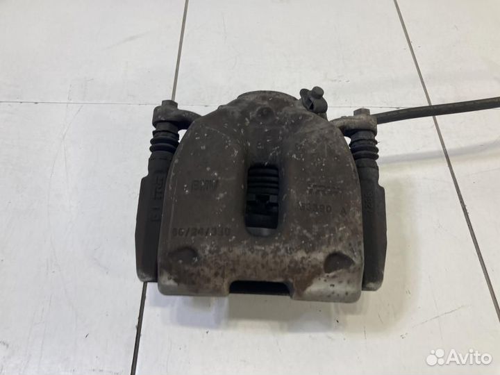 Суппорт передний правый BMW X3 G01