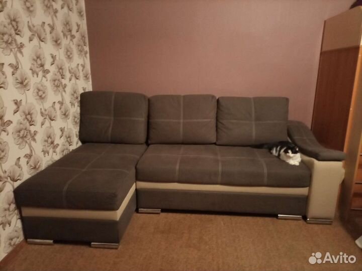Угловой диван
